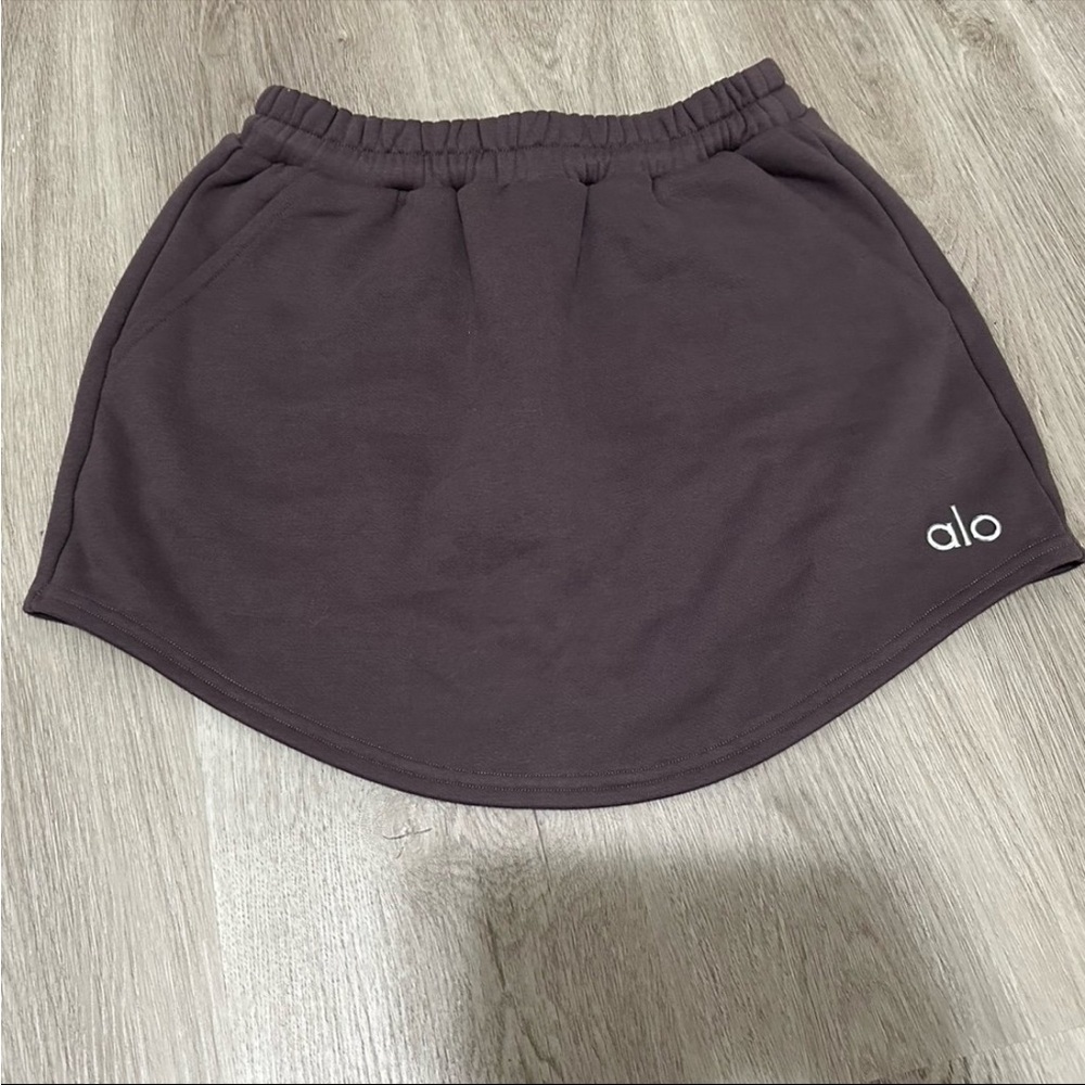 Alo high waist accolade skirt